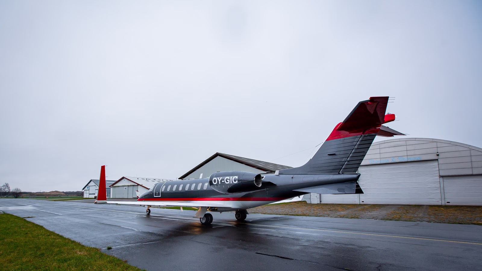 bombardier-learjet-45-1.jpg