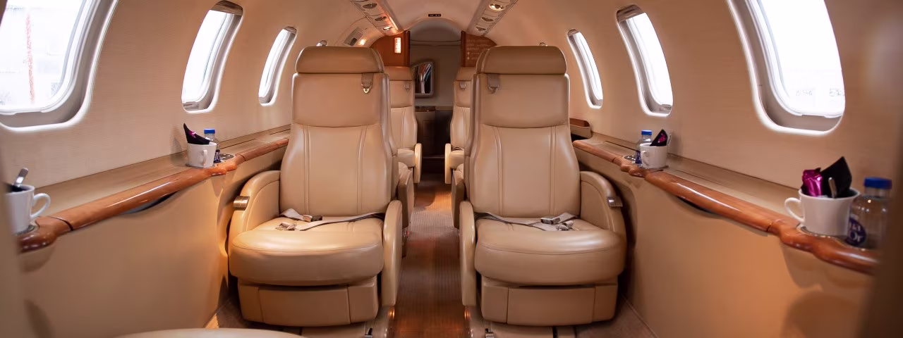 bombardier-learjet-45-interior-slim.jpg